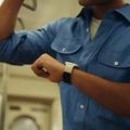 Apple Watch (42/44/SE/45/46/49mm) MOFT Snap Duo-rem - hvid / sort