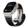 Apple Watch (42/44/SE/45/46/49mm) silikonearmbånd med lodrette linjer og titanium-stik