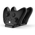 DOBE TYX-532X til Xbox Series S / X Controller Charging Dock Dual Gamepad Charging Stand med Dual Battery Pack - Sort
