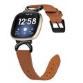 Fitbit Versa 3/Sense - elegant læderrem med rhinsten - brun