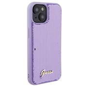 iPhone 15 Guess Sequin Script Logo Cover - Lilla