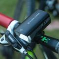 KINGKONG L50-X6 Cykelforlygte USB genopladelig 4600mAh battericykellygte med høj kapacitet og silikonebase