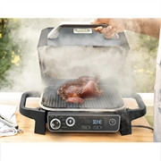 Ninja OG701EU Woodfire elektrisk grill og rygeovn - grå / sort
