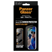 iPhone 17 Pro PanzerGlass Ultra-Wide Fit m. FastFit In-A-Box Skærmbeskyttelse Hærdet Glas - 9H - Sort kant