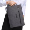 Qialino Vandafvisende Nano-Textile Laptop Sleeve med håndtagsstrop - 13" - Grå