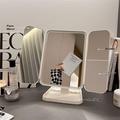 Genopladeligt trefoldigt LED-sminkespejl med forstørrelse (Open Box - Fantastisk stand)