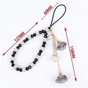 Mobilrem med rosenblomstvedhæng og krystalperler - sort