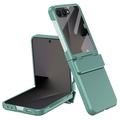Samsung Galaxy Z Flip8 Plastikcover med ydre hærdet glasskærmbeskytter - mørkegrøn