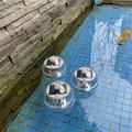 Solcelledrevet flydende pool-kuglelampe med 7 farverige lys - IP65, 11cm