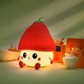 Jordbær-klump-squishy-natlampe - rød