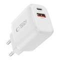 Tech-Protect NCA30 Dual-Port PD 30W/QC3.0-oplader med Lightning-kabel - hvid