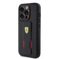 iPhone 15 Pro Max Ferrari Carbon Grip Stativ Cover - Sort