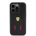 iPhone 15 Pro Max Ferrari Carbon Grip Stativ Cover - Sort