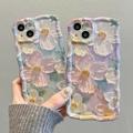 iPhone 15 TPU-cover med bølgede kanter og oliemaleri - Blomster