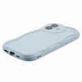 iPhone 16 Plus Candy Color Wavy TPU Cover - babyblå