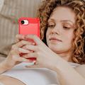 iPhone 16e Børstet TPU Cover - Karbonfiber - Rød