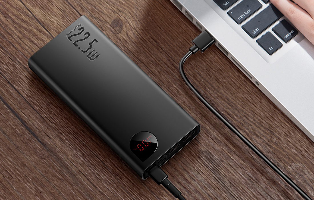 Baseus Adaman Metal Digital Display Power Bank 10000mAh m. USB-C kabel - sort